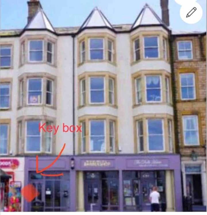 Lovely 2 Bedroom Modern Loft Apartment Sea View Morecambe Kültér fotó